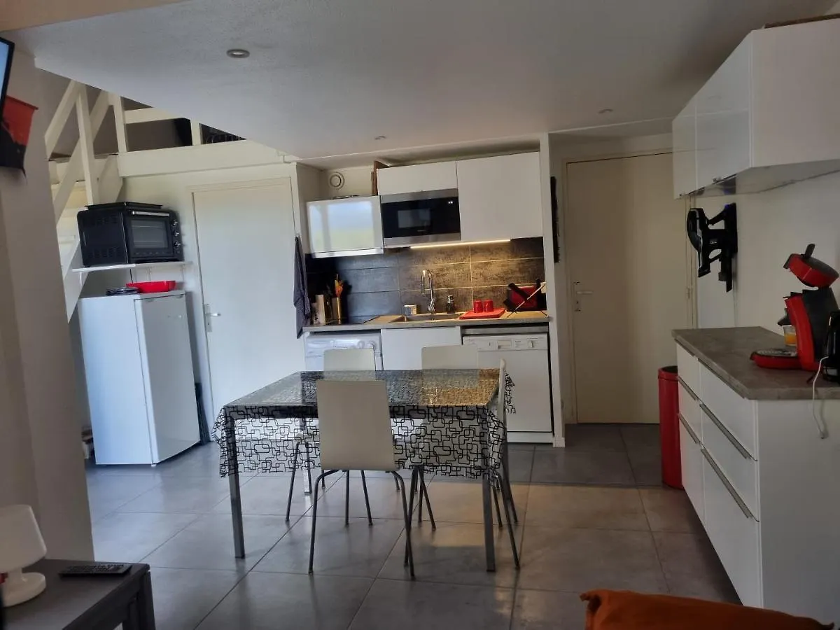 Apartamento Duplex 44M² Avec Terrasse De 8M² Acces Direct Mer/Pisci/Parking Privatif Surveille Six-Fours-les-Plages